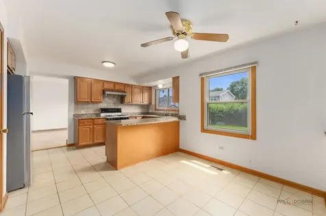 705 Partridge Drive Schaumburg IL 60193