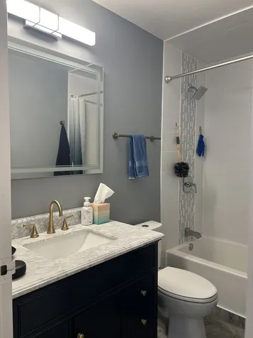 6171 North Sheridan Road Chicago IL 60660