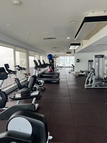 6171 North Sheridan Road Chicago IL 60660