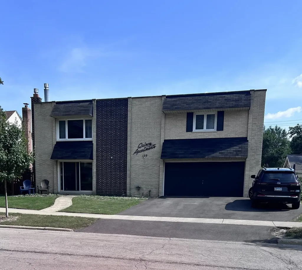 129 West Quincy Street Westmont IL 60559