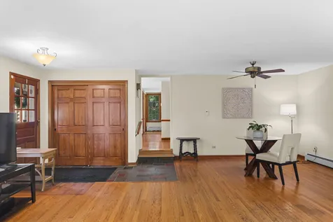 354 Ela Road Inverness IL 60067