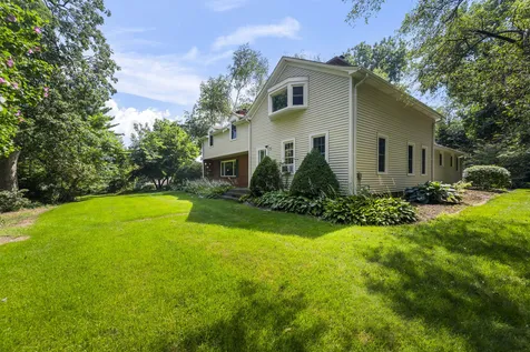 354 Ela Road Inverness IL 60067