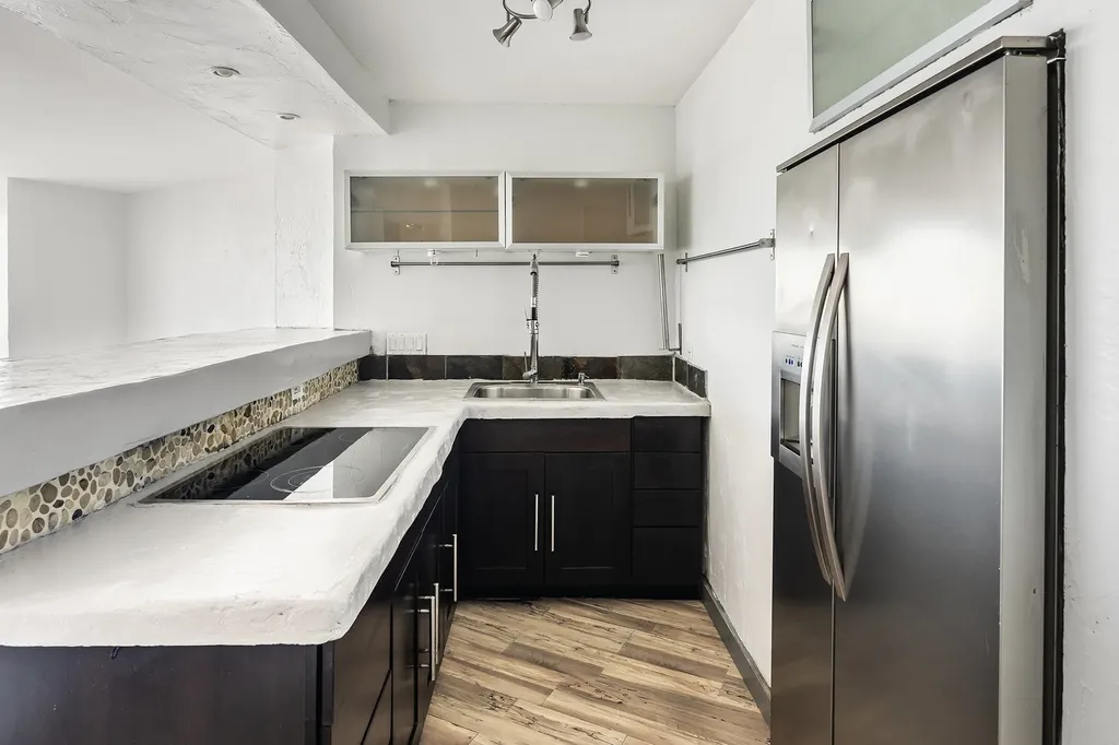 5415 North Sheridan Road Chicago IL 60640