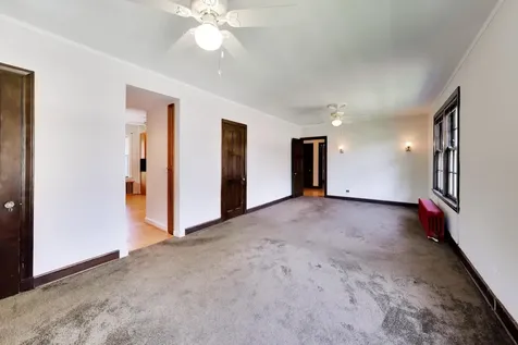 6933 North Oriole Avenue Chicago IL 60631