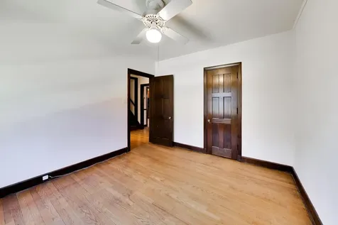 6933 North Oriole Avenue Chicago IL 60631
