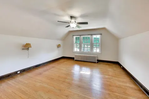 6933 North Oriole Avenue Chicago IL 60631