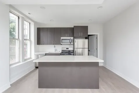 818 West 18th Street Chicago IL 60608