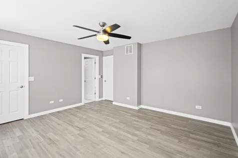 5117 Woodmere Court Plainfield IL 60586