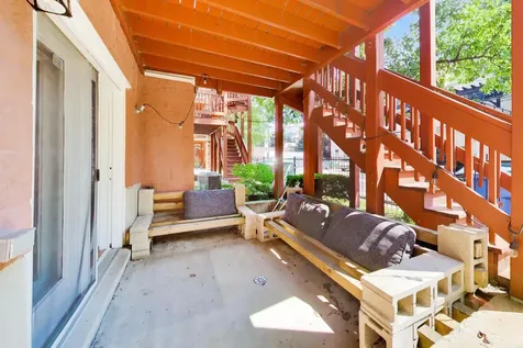 1453 North Larrabee Street Chicago IL 60610