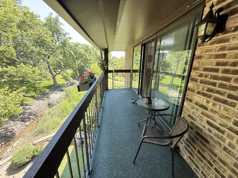6135 Essex Court Willowbrook IL 60527