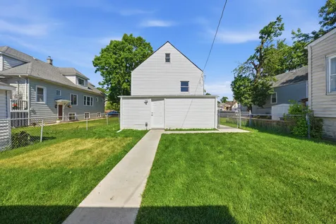 1232 Gunderson Avenue Berwyn IL 60402