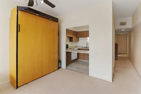 175 East Delaware Place Chicago IL 60611