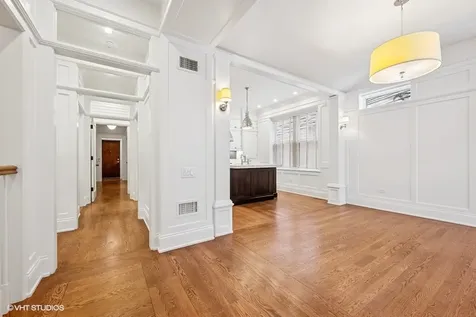 746 West Belden Avenue Chicago IL 60614