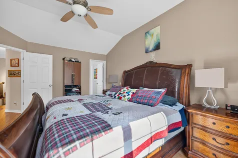 6N285 Whitmore Circle St. Charles IL 60174