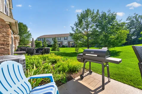 6N285 Whitmore Circle St. Charles IL 60174