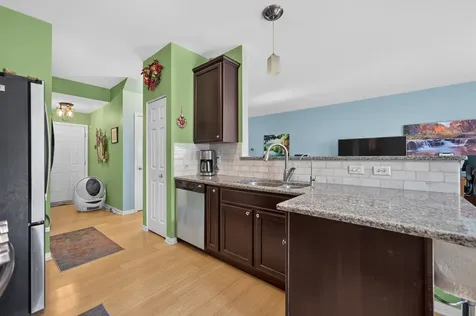 6N285 Whitmore Circle St. Charles IL 60174