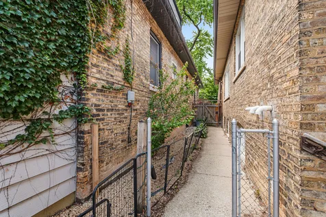 6141 North Maplewood Avenue Chicago IL 60659