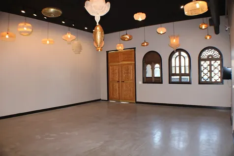 2807 West Howard Street Chicago IL 60645