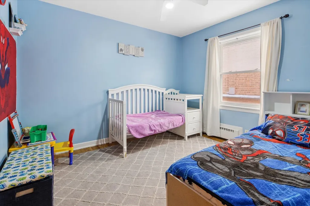 2545 West Summerdale Avenue Chicago IL 60625