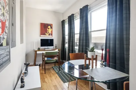 5224 North Winthrop Avenue Chicago IL 60640