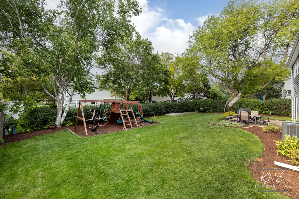 605 Hyde Park Lane Naperville IL 60565