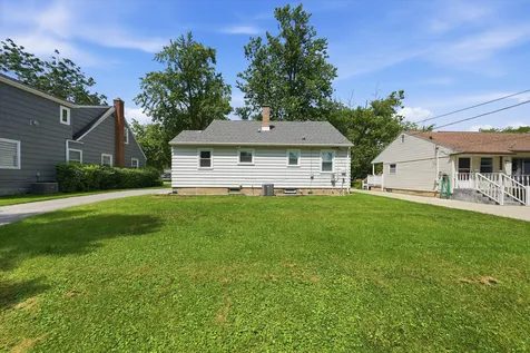 1349 Perry Street Crete IL 60417