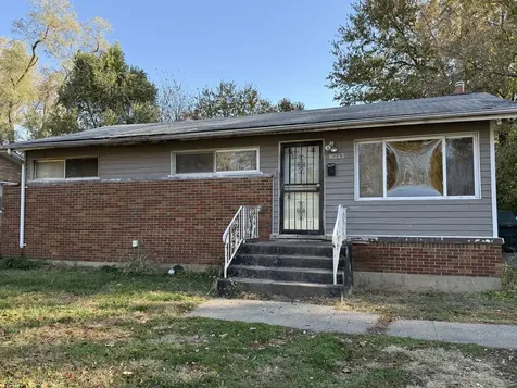 16243 Sussex Avenue Markham IL 60428