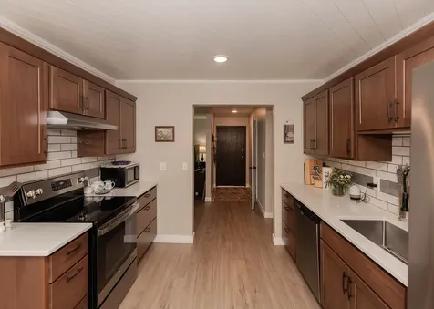 1205 35TH Street Drive Moline IL 61265