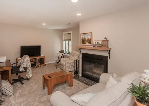 1205 35TH Street Drive Moline IL 61265