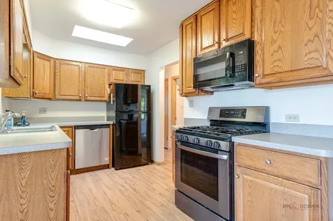 3615 Grandmore Avenue Gurnee IL 60031