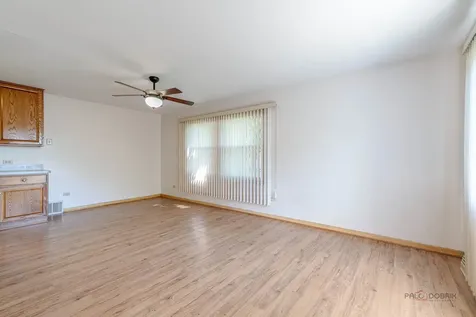 3615 Grandmore Avenue Gurnee IL 60031