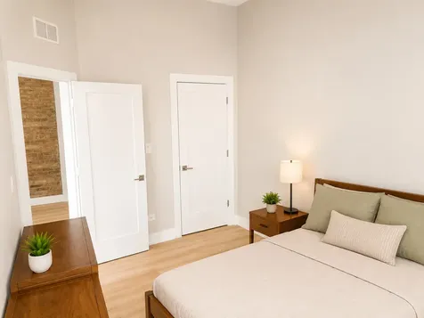 4543 South Saint Lawrence Avenue Chicago IL 60653
