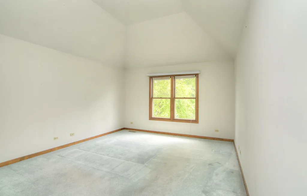 650 Lavina Court Bolingbrook IL 60440