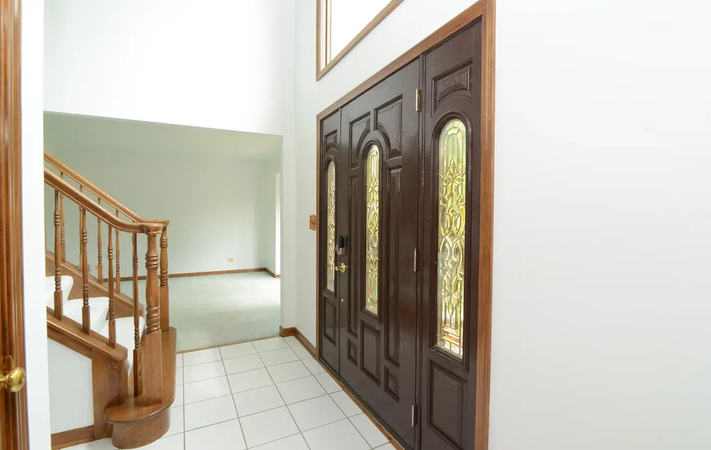 650 Lavina Court Bolingbrook IL 60440