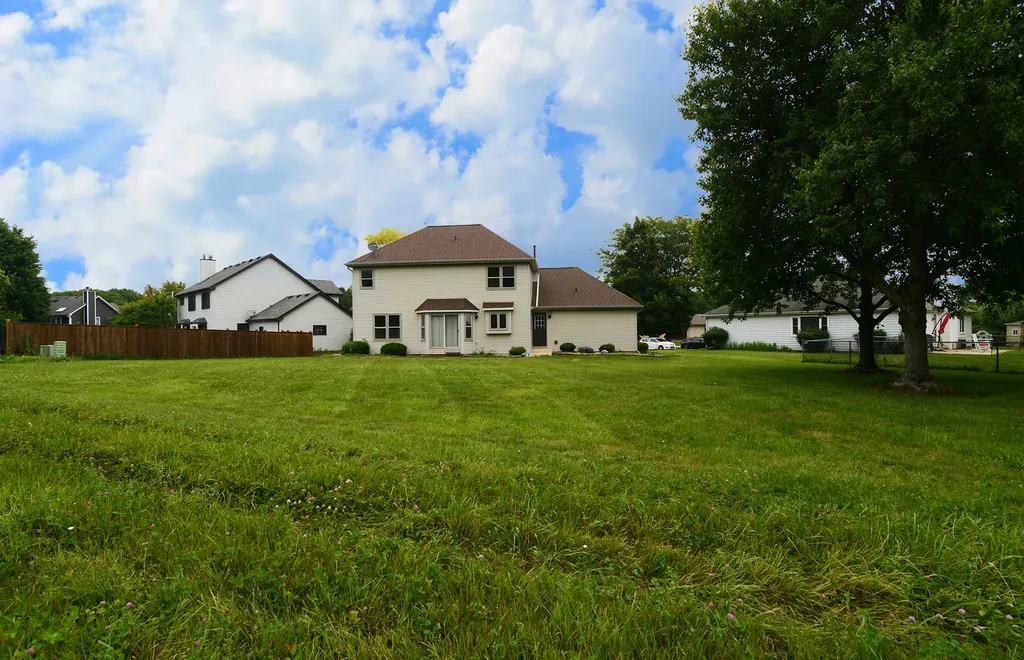 650 Lavina Court Bolingbrook IL 60440