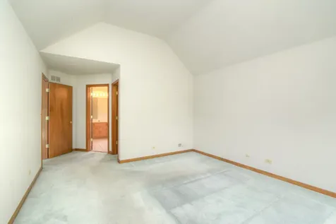 650 Lavina Court Bolingbrook IL 60440