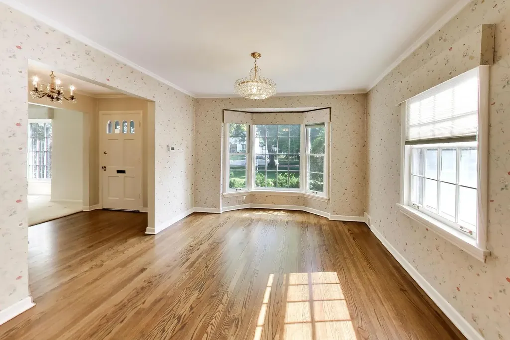 2222 Chestnut Avenue Wilmette IL 60091