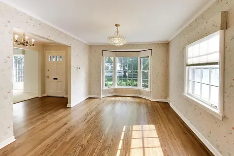 2222 Chestnut Avenue Wilmette IL 60091