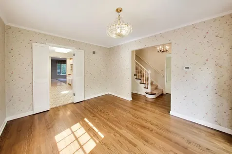 2222 Chestnut Avenue Wilmette IL 60091