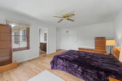 120 Plymouth Court Bartlett IL 60103