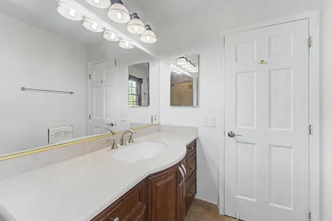 120 Plymouth Court Bartlett IL 60103
