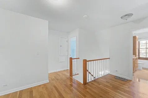 120 Plymouth Court Bartlett IL 60103