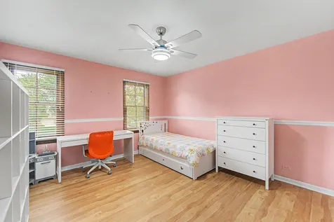 120 Plymouth Court Bartlett IL 60103