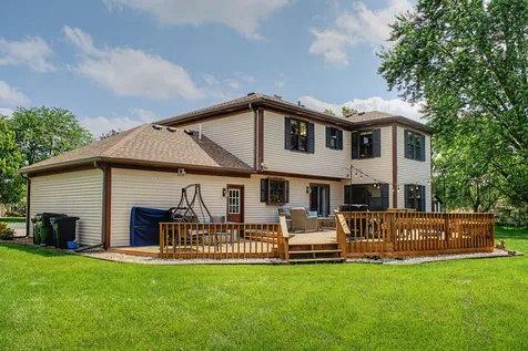 120 Plymouth Court Bartlett IL 60103
