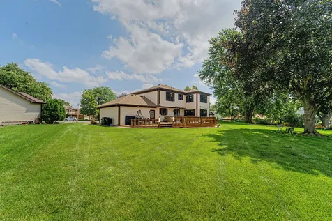 120 Plymouth Court Bartlett IL 60103