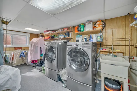 401 Greentree Parkway Libertyville IL 60048