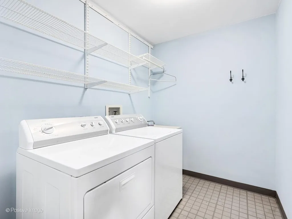 920 Elderberry Circle Naperville IL 60563