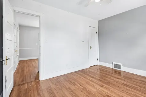 17127 Oak Park Avenue Tinley Park IL 60477