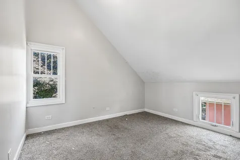 17127 Oak Park Avenue Tinley Park IL 60477