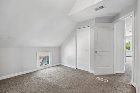 17127 Oak Park Avenue Tinley Park IL 60477